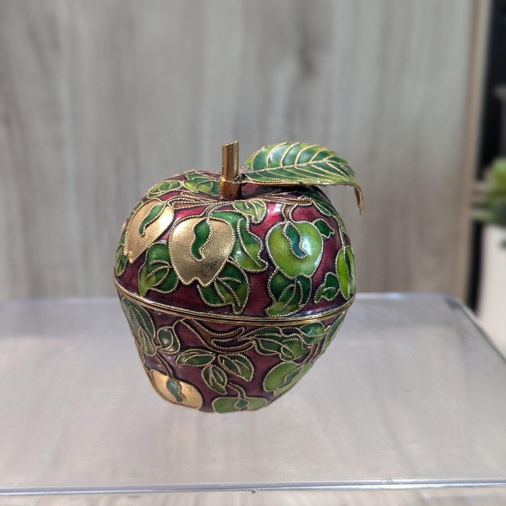 Cloisonne Apple Trinket Box Hand Painted Teacher Gift Vintage Y2K